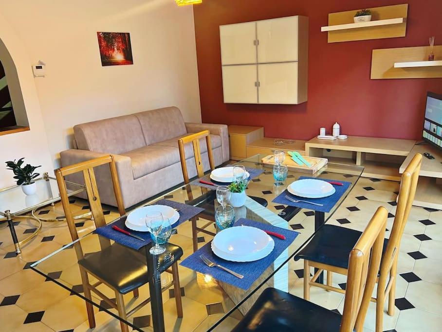 Business And Family House Con 3 Camere Da Letto ベルガモ エクステリア 写真