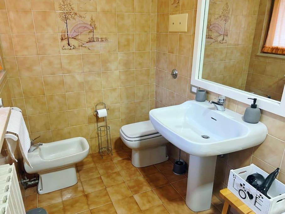 Business And Family House Con 3 Camere Da Letto ベルガモ エクステリア 写真